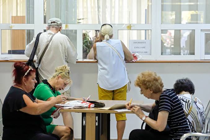 Vești bune pentru pensionari: Cine primește bani în plus și ce trebuie să facă?