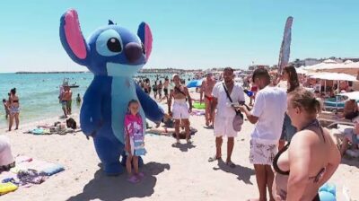 RĂZBOI total în această vară! Ce au pățit Mickey Mouse și Stitch??? POLIȚIA a dat AMENZI de un sfert de milion de lei!