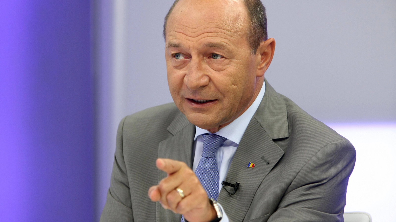 Băsescu a dat verdictul! Cine este premierul ales de Nicușor Dan!