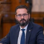 Senatorul Mihai Coteț, mesaj tranșant despre noua lege a salarizării: „Reforma nu înseamnă să iei bani din sănătate sau educație, ci să construiești un sistem mai echitabil