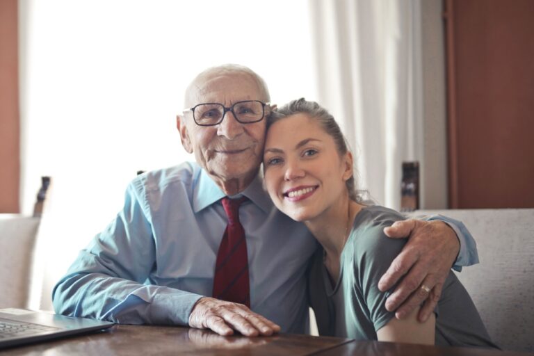 CNPP lansează noul portal pentru pensionari. Vechimea, talonul de pensie și cererile pot fi accesate online!