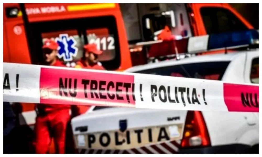 MOMENTE DE GROAZĂ! Copil de 2 ani, transportat de urgență la spital după o cădere de la etajul doi