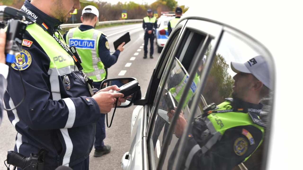 Adio carnet! Rămâi imediat fără permis dacă ai această datorie. Noua regulă care îi lasă pe toți șoferii pietoni