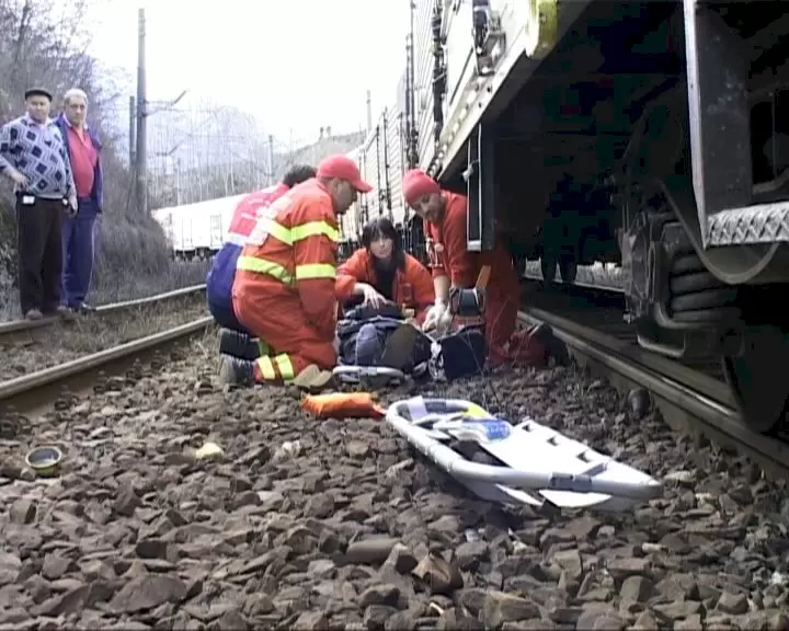 Tragedie! Tânăra de 22 de ani dispărută și căutată prin RO-Alert a fost găsită fără viață pe calea ferată