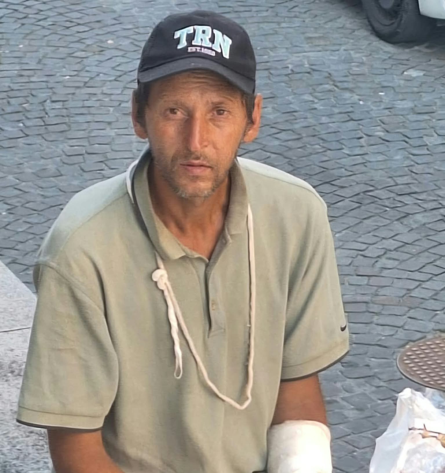 ALERTĂ în Argeș. POLIȚIA îl caută pe bărbatul de 47 de ani DISPĂRUT dintr-o unitate medicală din Câmpulung