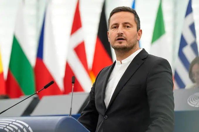 SCANDALUL Pahonțu APRINDE scena politică! Nicu Ștefănuță îl CRITICĂ DUR pe Nicușor Dan: „Nu este normal să întoarcem privirea”
