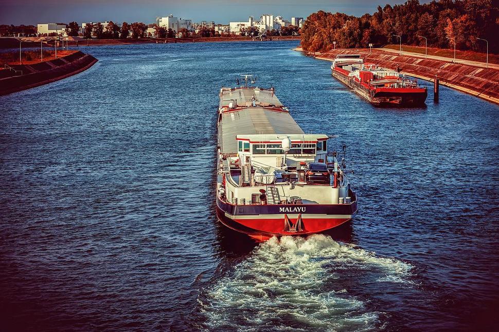 Rinul își revine după minimele istorice. Navele pot transporta din nou mai multă marfă, dar criza nu s-a încheiat! ANUNȚ OFICIAL!