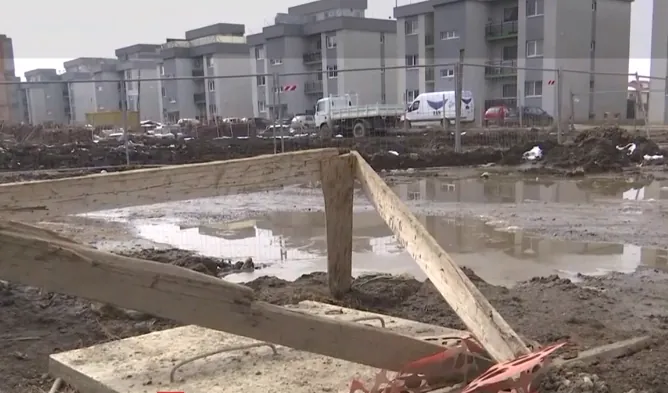 Coșmar Residence: 300 de oameni au plătit apartamentele, dar încă nu au acte. Un olandez așteaptă de șapte ani