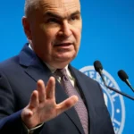 Bolojan, în plină criză energetică: „La mine aerul condiționat nu funcționează”. Guvernul convoacă de urgență marii consumatori de energie