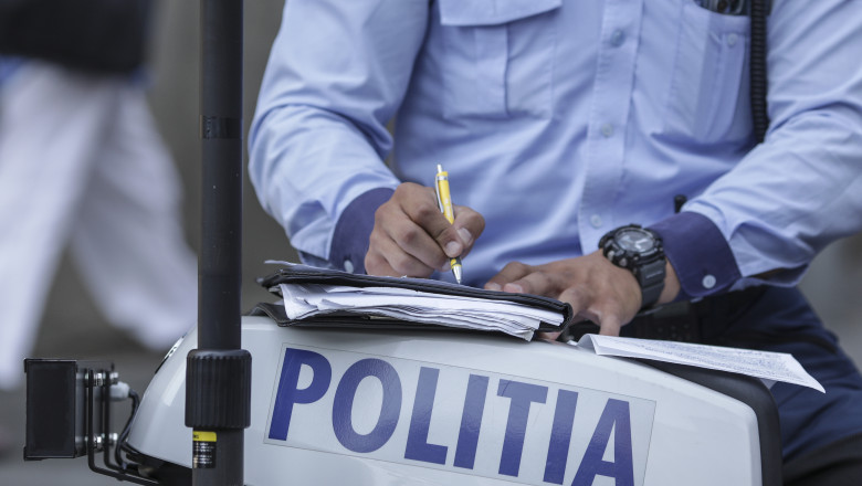 DUBLĂ LOVITURĂ PENTRU ȘOFERII INDISCIPLINAȚI! Fără permis și cu alcool la volan, în aceeași zi, în Argeș