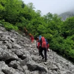 ALERTĂ PE ACOPERIȘUL ROMÂNIEI! Doi turiști, salvați de urgență după ce au rămas epuizați în Munții Făgăraș