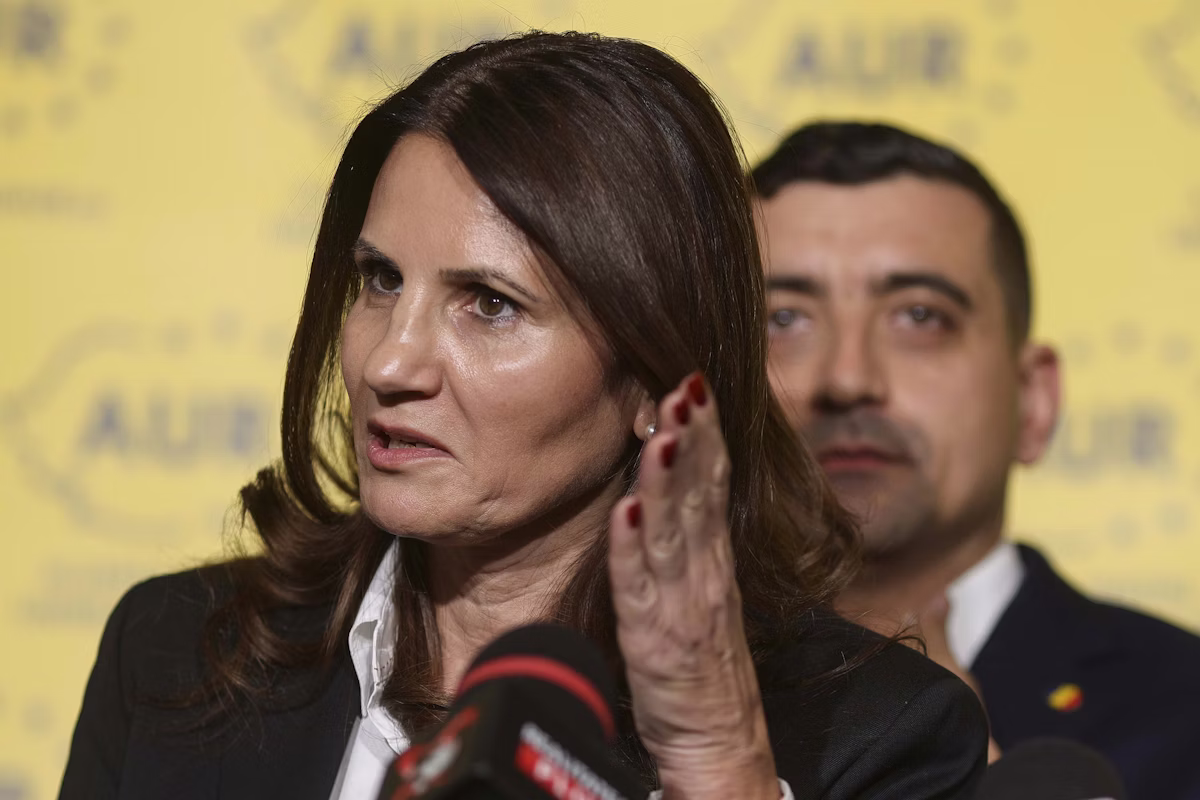 NUNȚI, LĂUTARI ȘI CRIZĂ POLITICĂ! Nicușor Dan a ajuns la nuntă, România tot fără soluție