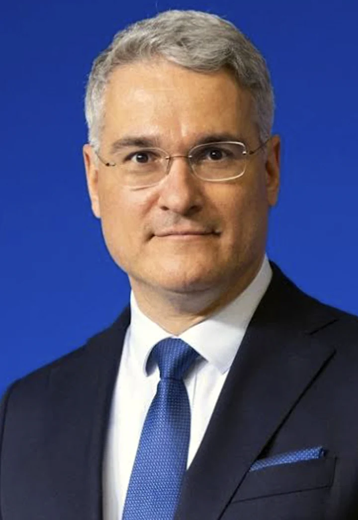 SCANDAL în jurul legii salarizării! Dragoș Pîslaru atacă sindicatele: „Sunt într-un sindrom Stockholm, dependente de PSD”