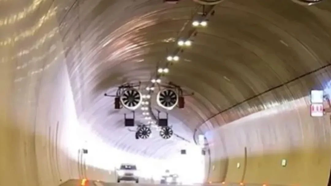 Premieră pe autostrăzile din România: Primul tunel forat a fost finalizat cu jumătate de an mai devreme
