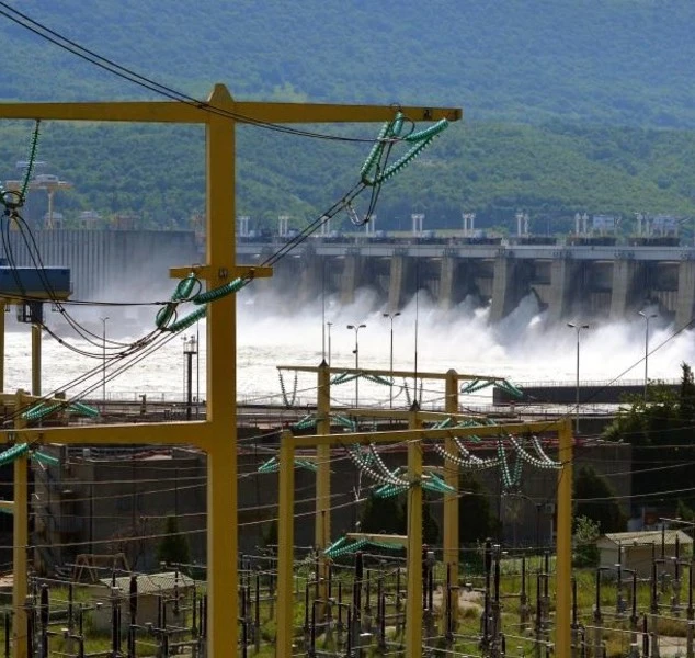 CREȘTERE de prețuri la Hidroelectrica. Cel mai IEFTIN furnizor de energie din țară MAJOREAZĂ tarifele pentru CLIENȚI