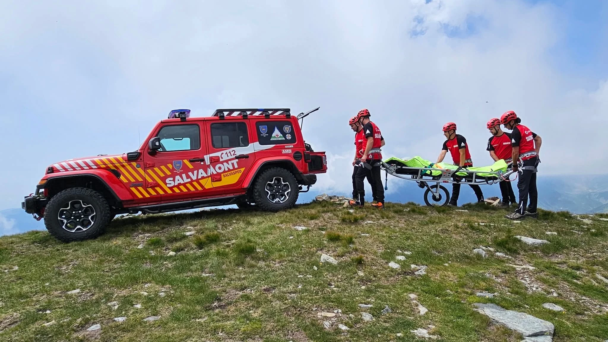 ACUM! Intervenție de urgență în Munții Făgăraș! Salvamont Argeș, în misiune pentru un turist rănit