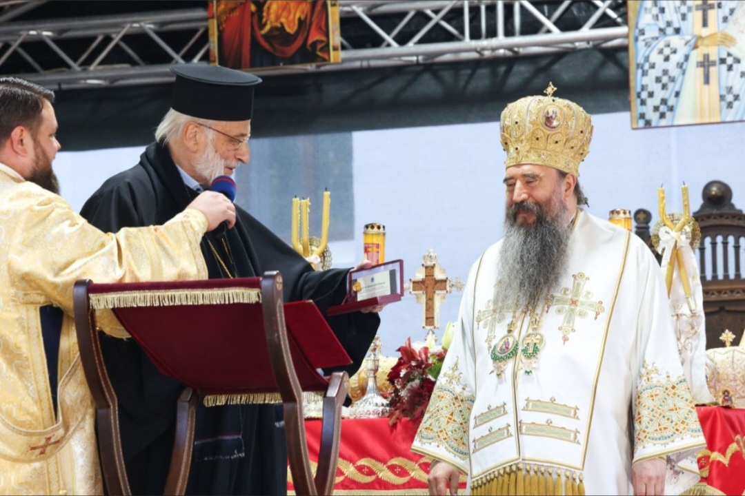 BREAKING! Arhiepiscopia Argeșului și Muscelului, ALĂTURI de Episcopia Alexandriei și Teleormanului la ceas ANIVERSAR. Trei DECENII de slujire și COMUNIUNE arhierească