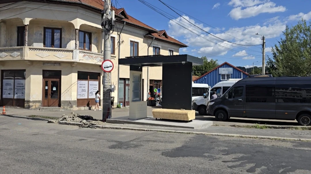 FONDURI europene pe ultima sută de metri: Stațiile SMART din Câmpulung, MONTATE incomplet după EXPIRAREA termenului PNRR