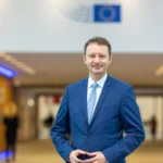 Premierul desemnat, „doldora” de bani: Siegfried Mureșan are peste 1,1 milioane de euro în titluri de stat