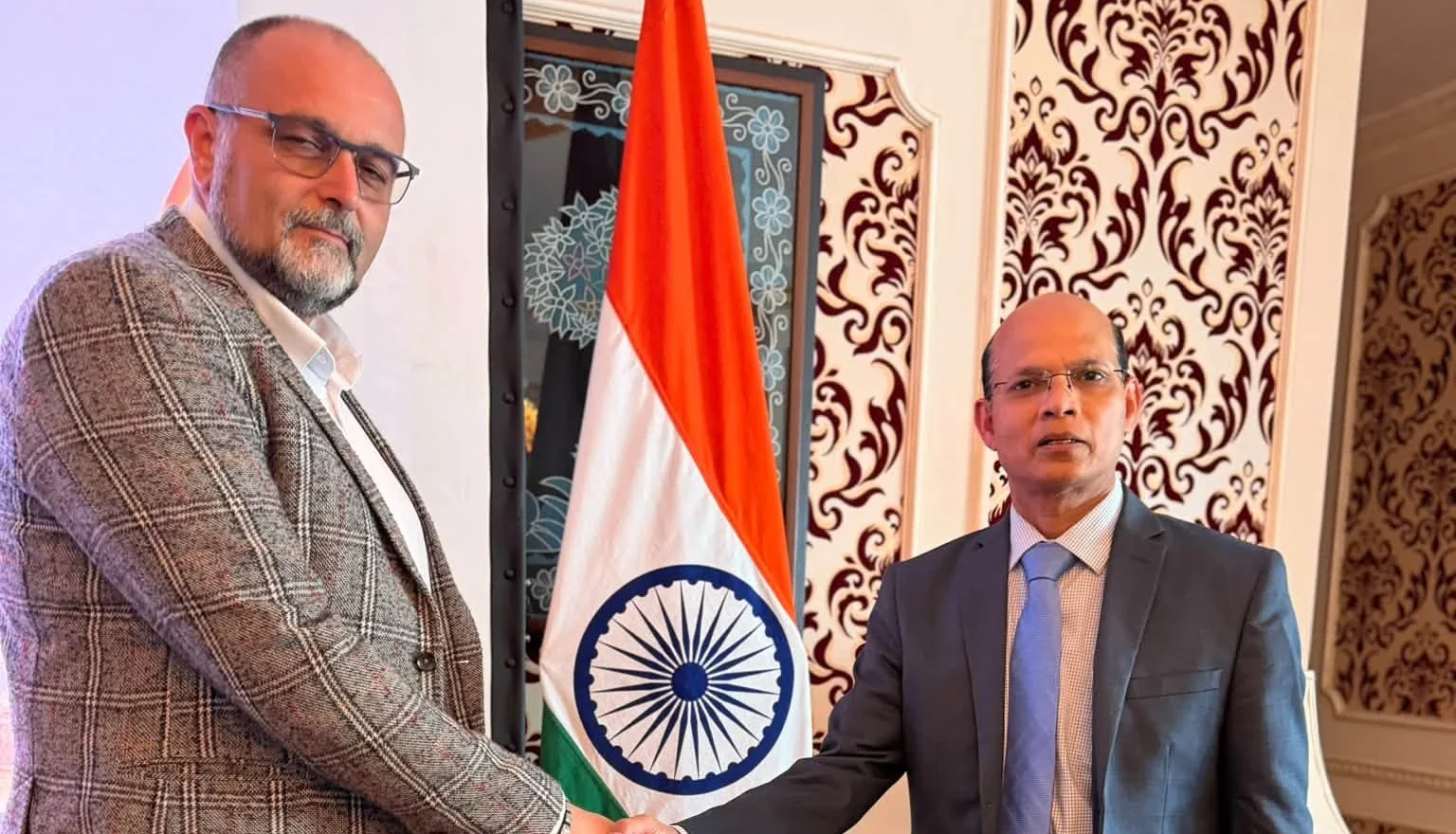 Topoloveni, deschis către noi oportunități de colaborare cu mediul de afaceri din India!