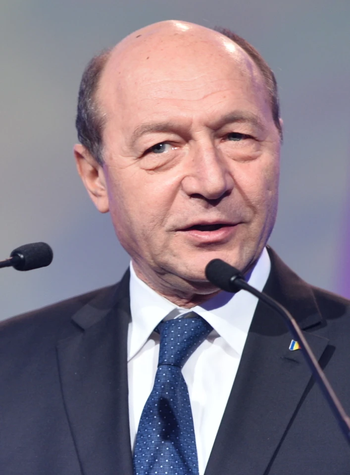 BOMBA care zguduie scena politică! Băsescu: „Georgescu va candida cu siguranță”. Ce spune despre planul lui Simion