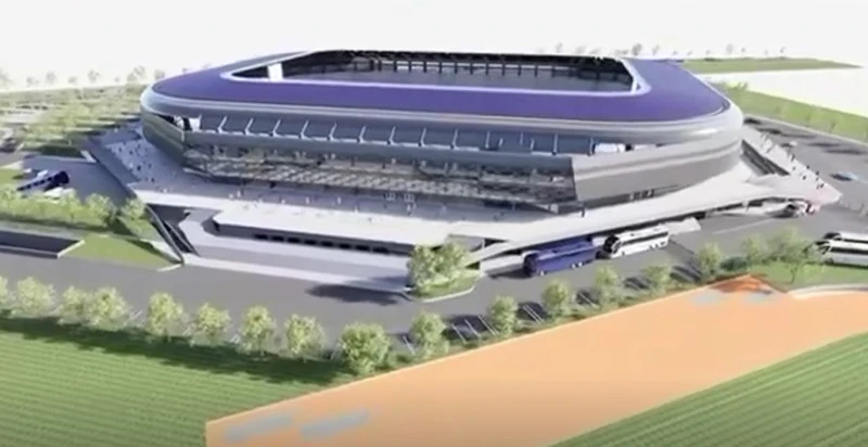 DIN BETON, ÎNCEPE SĂ CREASCĂ VIITORUL! „Arena Verde” a Piteștiului se ridică stâlp cu stâlp! Noul Stadion „Nicolae Dobrin” face pași uriași înainte