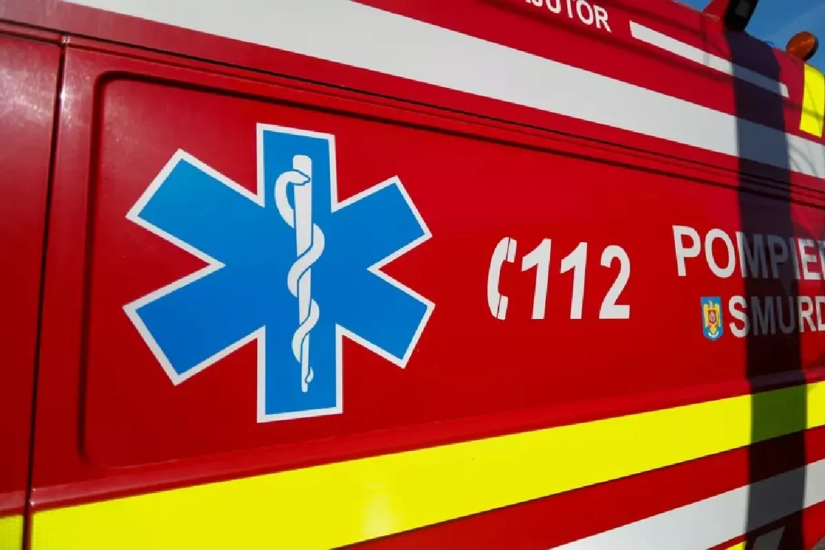 INCENDIU în noaptea de coșmar la un cămin studențesc! Zeci de studenți, evacuați de urgență