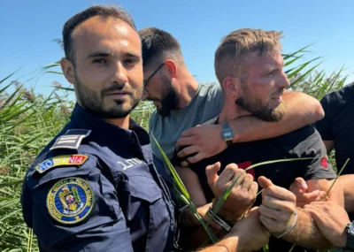 ULTIMA ORĂ! FUGARUL care a spulberat doi polițiși, a FURAT o mașină și a FUGIT a fost prins! MOBILIZARE FĂRĂ PRECEDENT!