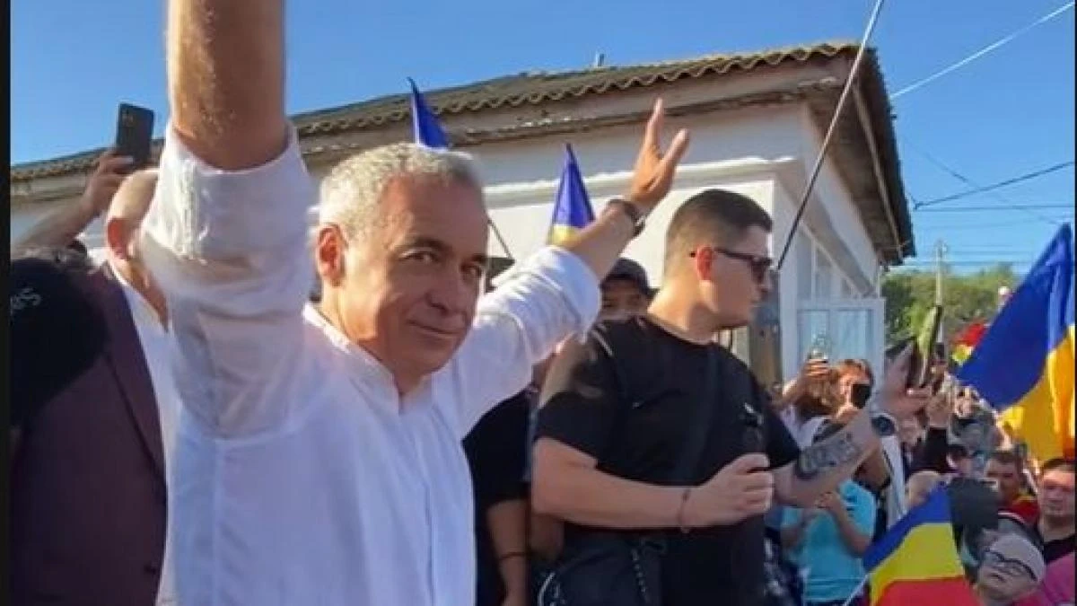 Călin Georgescu a nimerit la Oradea într-o piață de vechituri, în care nu erau producători!  A fost nevoit sa si schimbe discursul!