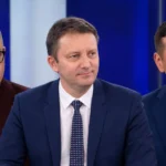 TRIPLU MOTIV DE PETRECERE LA VÂRFUL POLITICII! Mureșan face Guvernul, Ponta face urări, Simion face gălăgie