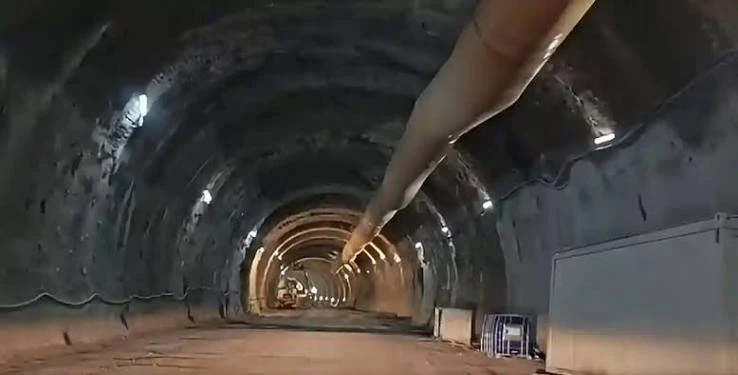 Moment istoric pe Autostrada A1! Tunelul Urșilor a fost străpuns. Când se va putea circula prin cel mai lung tunel rutier din România