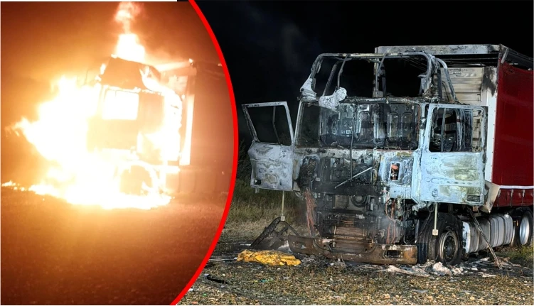 INCENDIU PUTERNIC în ARGEȘ! Un TIR s-a FĂCUT SCRUM!