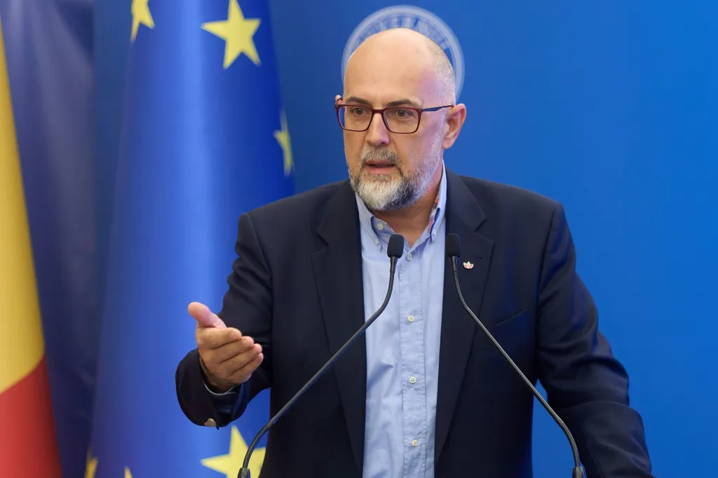 ȘOC în politica românească! KELEMEN HUNOR ARUNCĂ BOMBA DUPĂ DISCUȚIA CU GRINDEANU: „AUR VA JUCA PE TEREN, CEILALȚI VOR STA PE BANCA DE REZERVE”