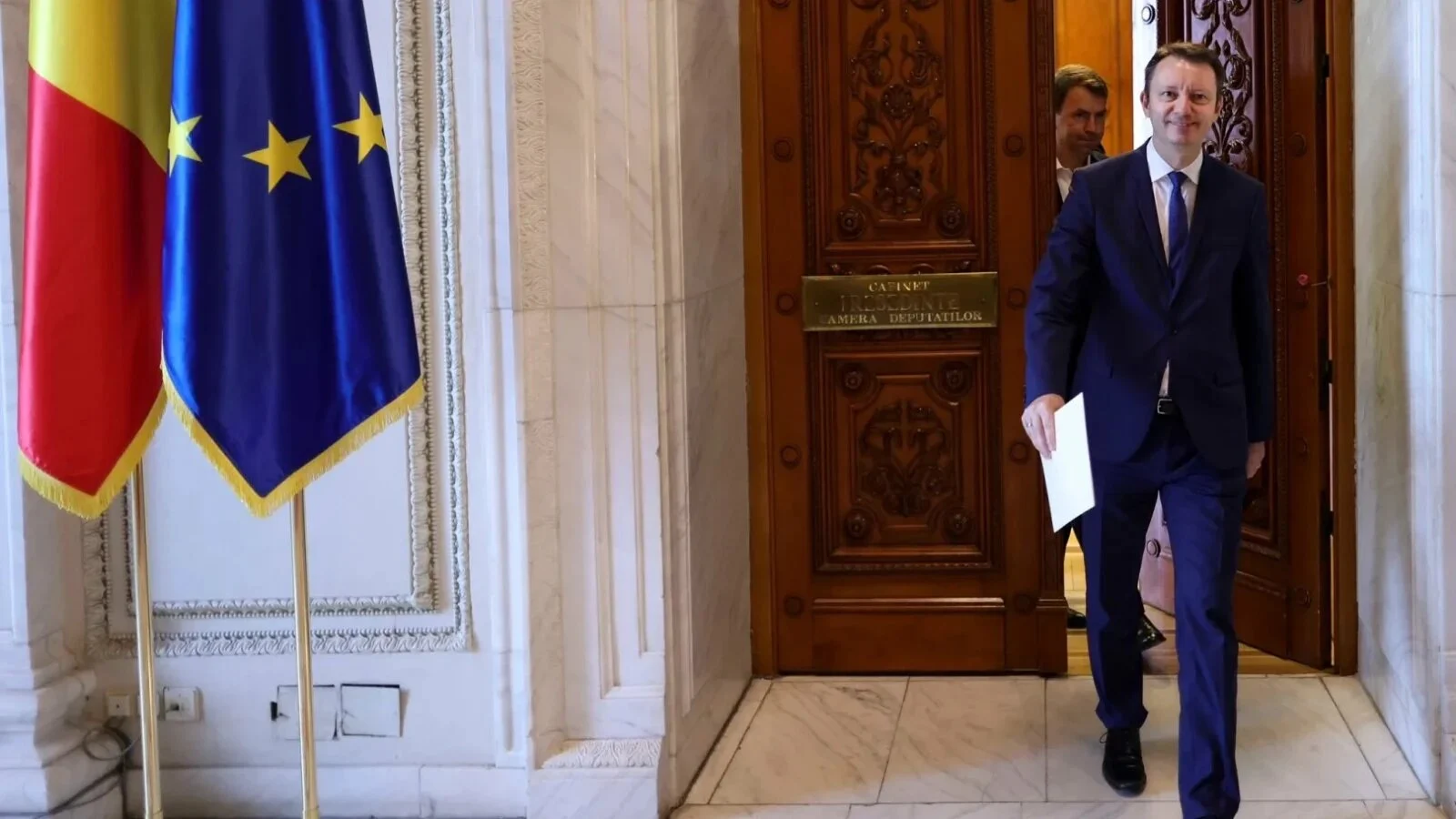 Decizie de ultim moment luată în secret sâmbătă! Ce se întâmplă cu noul Guvern condus de Siegfried Mureșan?