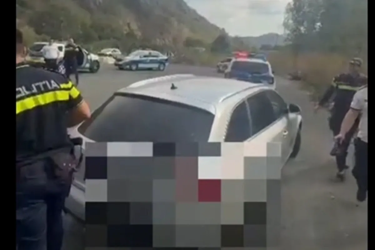 Scene incredibile pe DN6! Șofer de 24 de ani, urmărit de polițiști și oprit cu focuri de avertisment