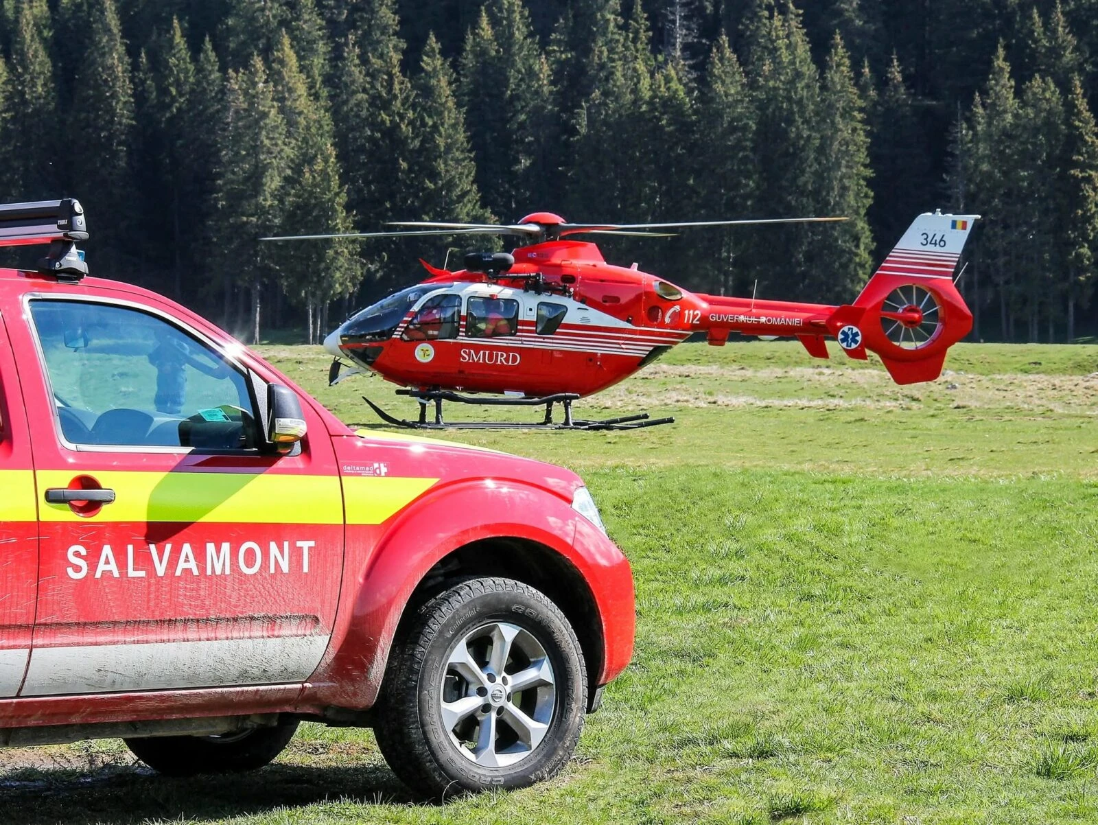 UPDATE DE ULTIMĂ ORĂ! Turist de 40 de ani, rănit în Munții Făgăraș, preluat cu elicopterul și transportat la Târgu Mureș