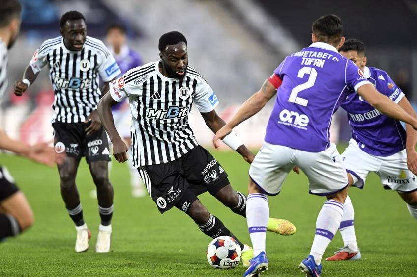 MECI CU CONTROVERSE la Cluj! FC Argeș, remiză cu patru goluri și două reușite anulate!