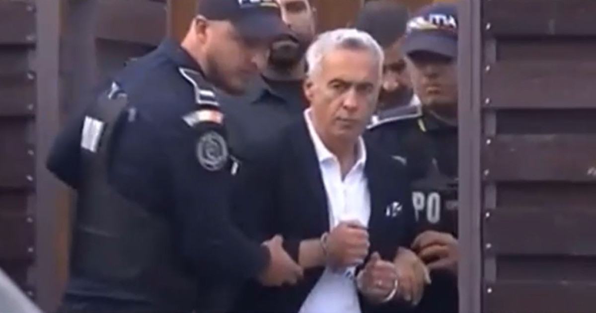 ȘOC! Călin Georgescu RUPE TĂCEREA din spatele gratiilor! IREAL ce a putut să spună din celulă: „Vă simt!”
