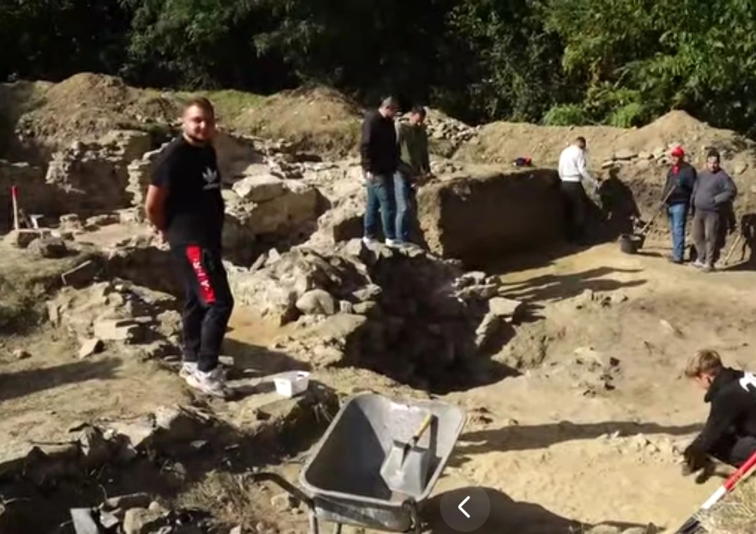 Ce ASCUNDEA colțul de nord-vest de la TERMELE romane din Voinești-Lerești? DESCOPERIREA care i-a luat prin SURPRINDERE și pe ARHEOLOGI!