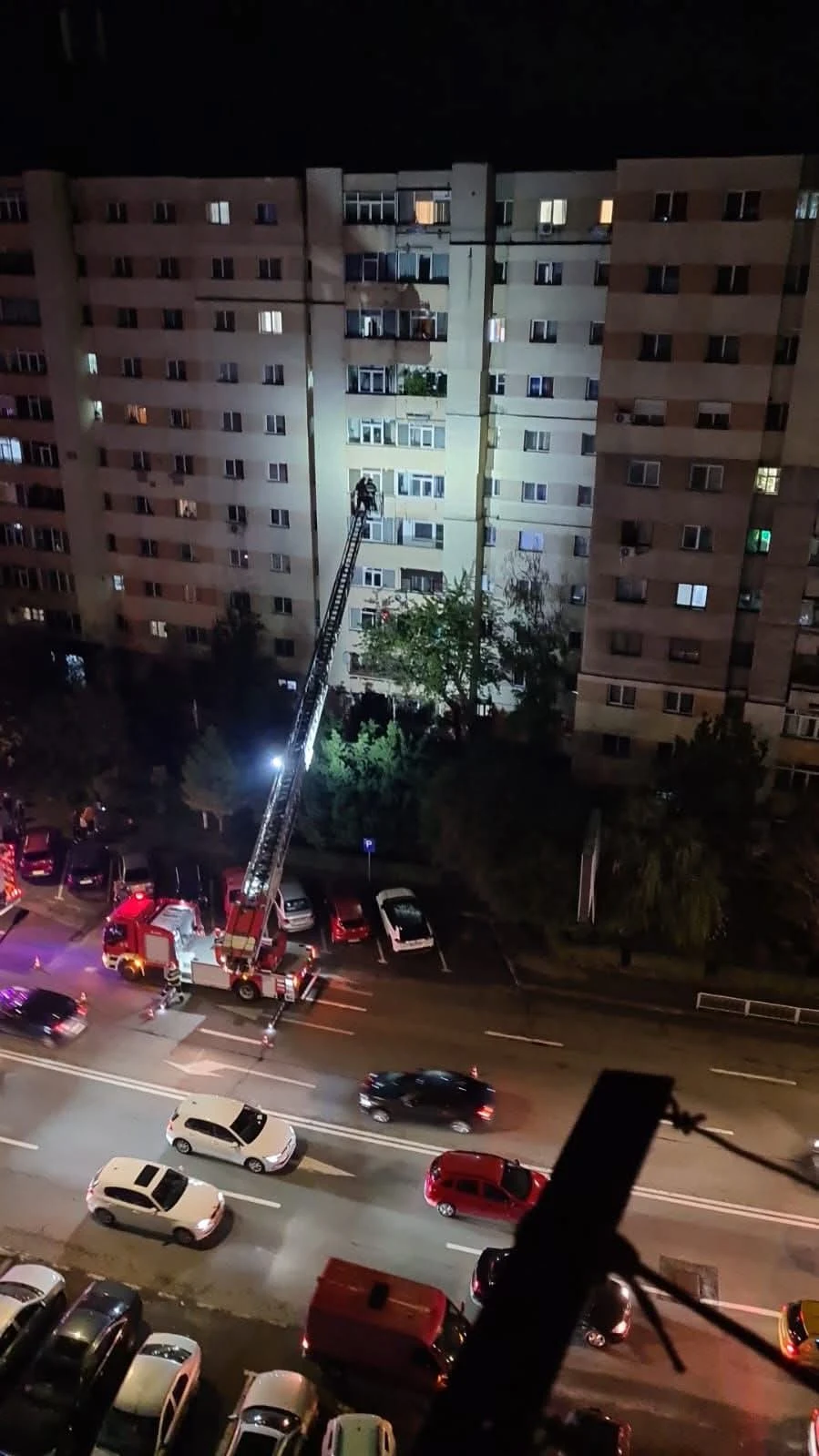 ALERTĂ în nordul Piteștiului! Intervenție de urgență după ce a fost semnalat miros de fum!