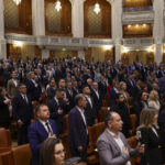 A dat cărțile pe față! Ce urmăresc politicienii români, de fapt: Guvern sau anticipate? Un lider politic a dezvăluit tot!