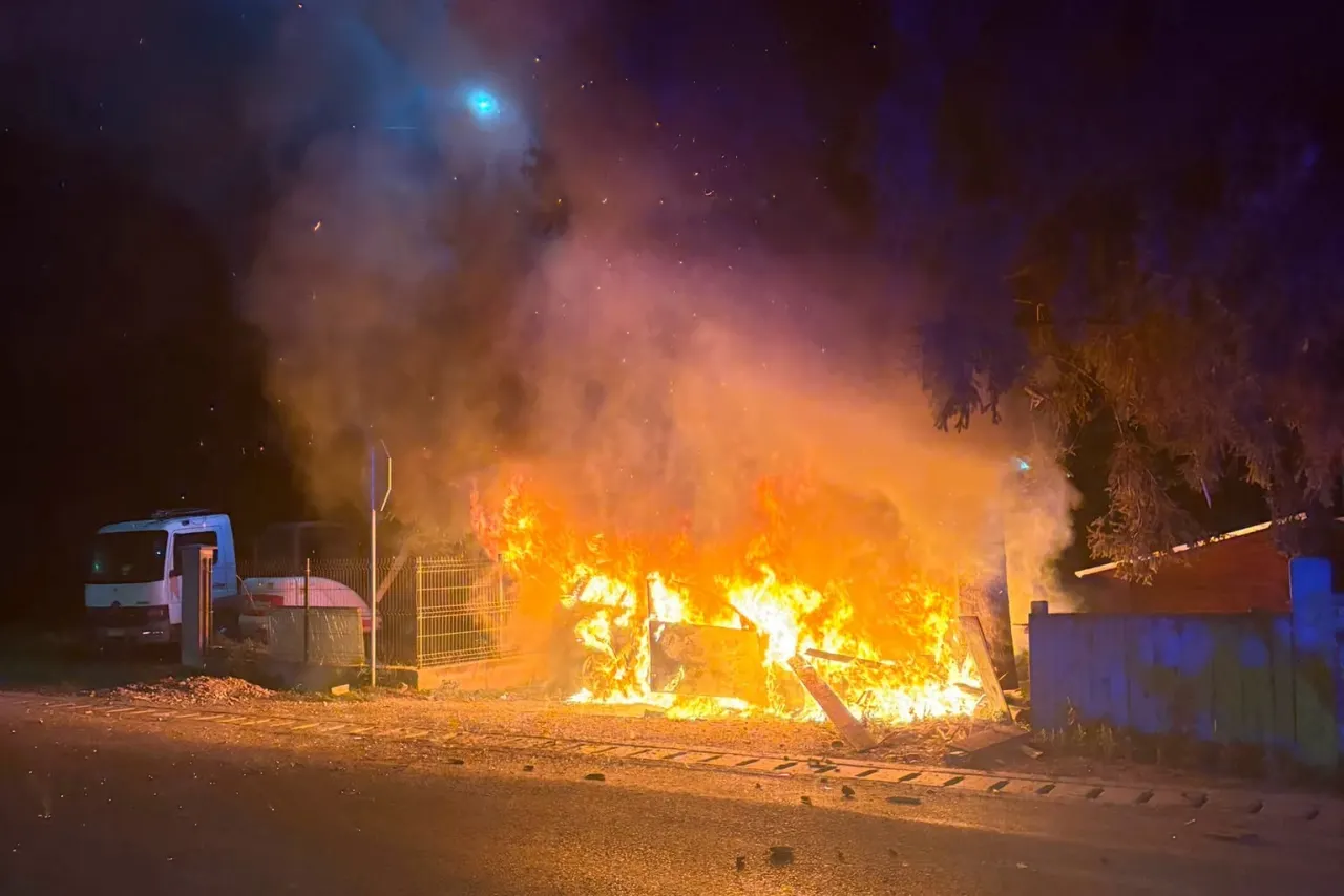 CUMPLIT! TÂNĂR de 18 ani RĂNIT GRAV! MAȘINĂ n FLĂCĂRI după imnpactul devastator cu un COPAC și un GARD!
