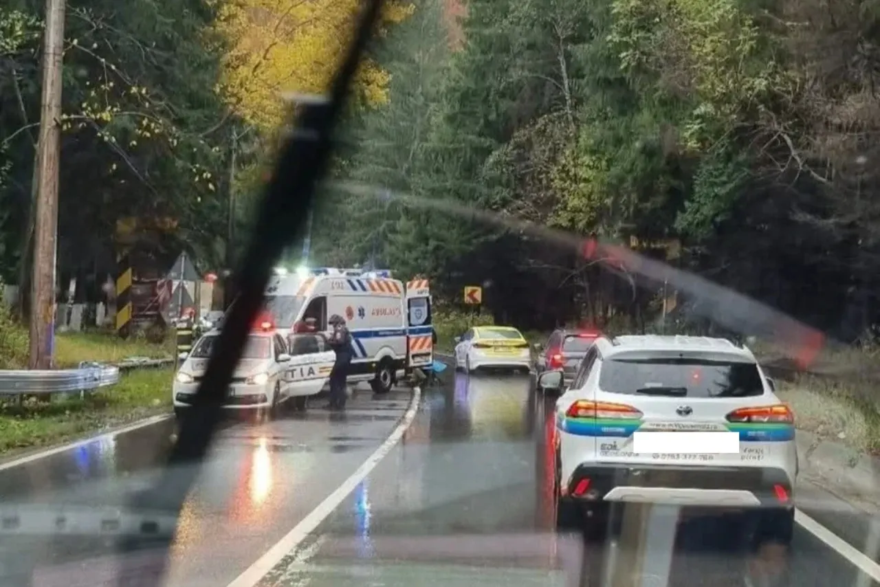 ACUM!!! ACCIDENT GRAV pe DN1, pe Valea Prahovei! Două femei, de 23 și 58 de ani, rănite după o coliziune violentă la Azuga!