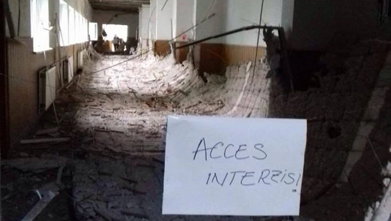 ȘOCANT! TAVAN PRĂBUȘIT peste DOUĂ ELEVE la COLEGIUL PEDAGOGIC! Detalii cumplite!