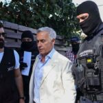 COȘMAR după GRATII pentru Călin Georgescu! Cu cine împarte celula!