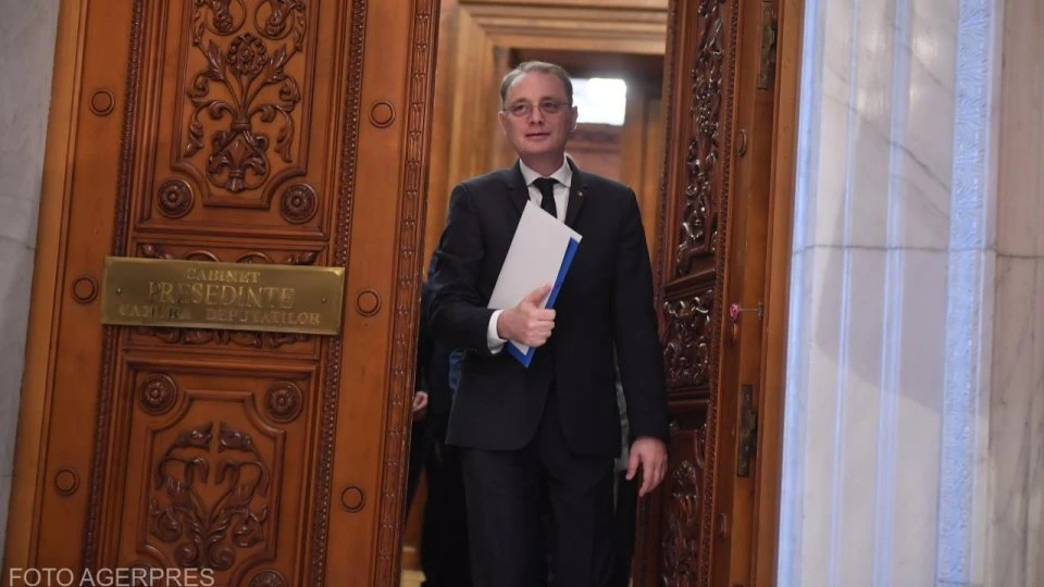 ALERTĂ LA GUVERN! Luca Niculescu anunță prioritățile urgente după șase luni de criză politică: rectificarea bugetară, bugetul și pregătirea pentru iarnă!