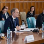 RECTIFICARE BUGETARĂ DE URGENȚĂ! Premierul Luca Niculescu anunță că se apucă de treabă de miercuri. Ce se întâmplă cu banii țării?