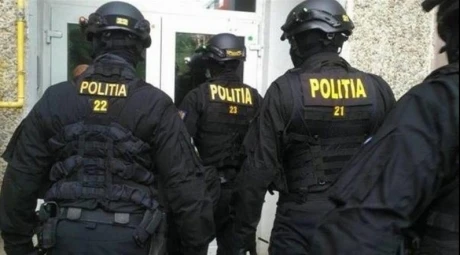 DESCINDERI ÎN FORȚĂ ÎN ARGEȘ! 8 PERCHEZIȚII LA ANGAJAȚI AI UNEI COMPANII FEROVIARE: MOTORINĂ FURATĂ ȘI PONTAJE FALSE 💥