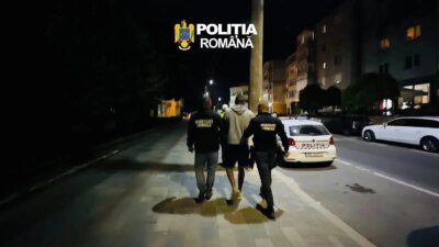 A bătut-o pe stradă pe iubita de 14 ani! Ce a urmat când a sosit Poliția întrece orice imaginație!