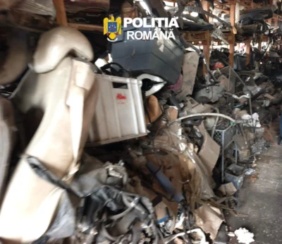 ACUM! DESCOPERIRE ȘOCANTĂ în Pitești! 660 de tone de deșeuri, scoase la iveală de polițiști! Bomba ecologică din Argeș!